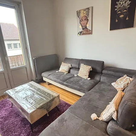 Huitieme Avenue Grand Parking Un Sejour A Part *