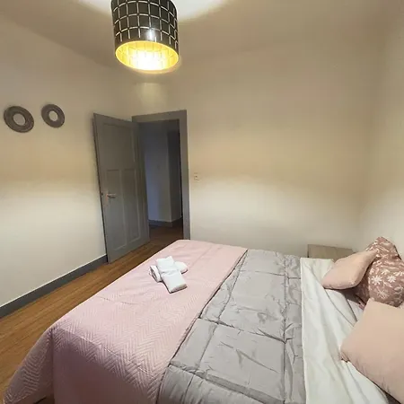 Huitieme Avenue Grand Parking Un Sejour A Part