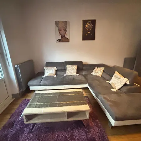 Huitieme Avenue Grand Parking Un Sejour A Part