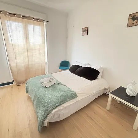 Huitieme Avenue Grand Parking Un Sejour A Part