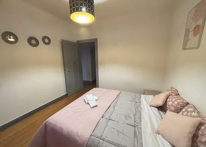 Huitieme Avenue Grand Parking Un Sejour A Part