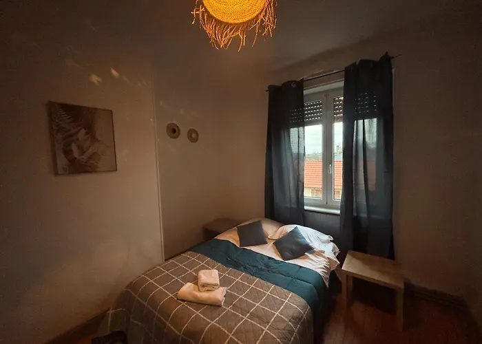 Huitieme Avenue Grand Parking Un Sejour A Part Lägenhet